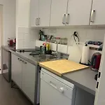 Wohnen Mit Kuenstlerflair In *