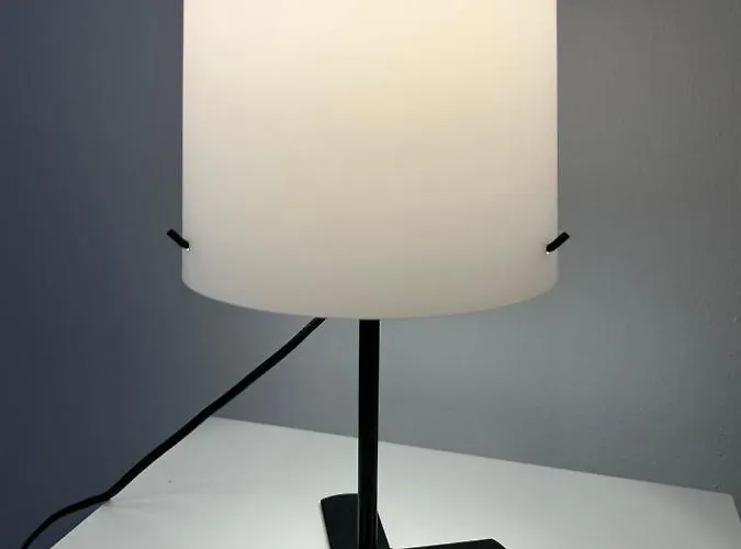 Wohnen Mit Kuenstlerflair In Apartment